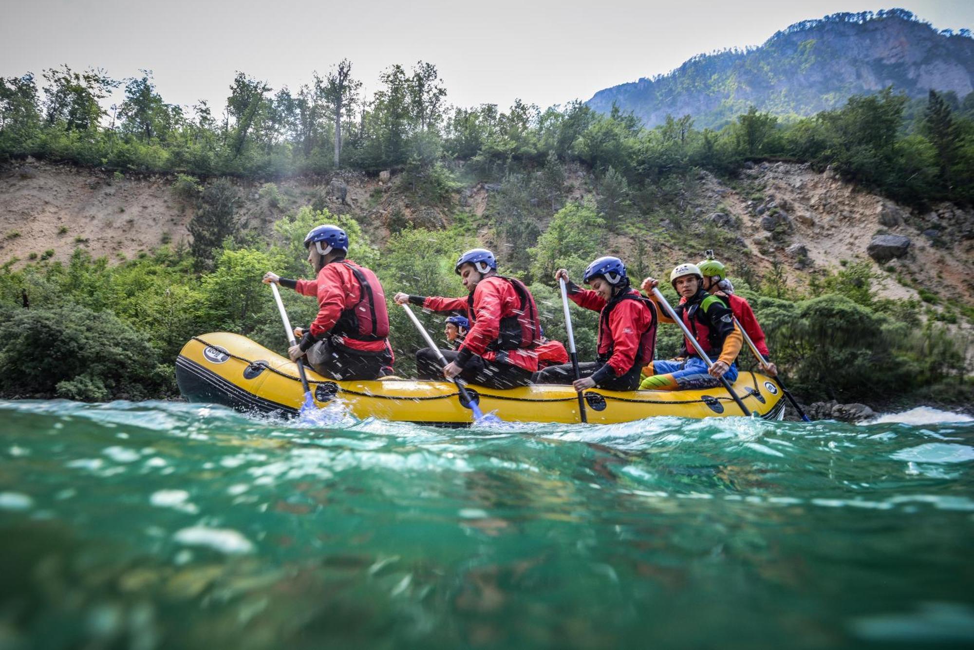 Camp Divlja Rijeka Otel Hum Dış mekan fotoğraf