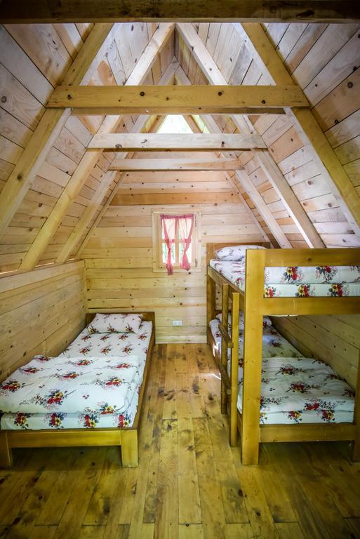 Camp Divlja Rijeka Otel Hum Dış mekan fotoğraf